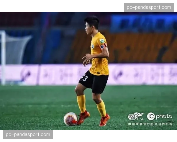 一场典型的转换对决，深圳新鹏城与南通支云合计贡献40次射门